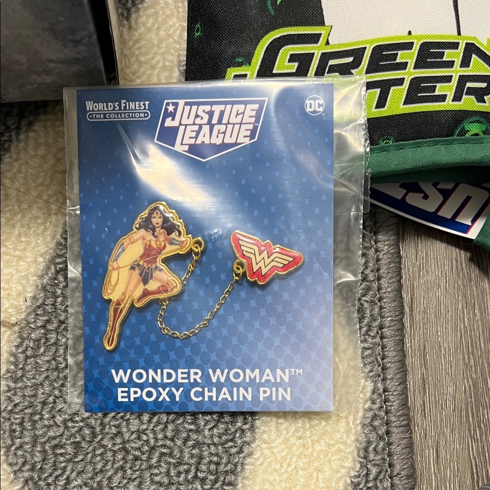 World's Finest Collection Box - Picture 5 of 6